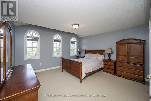 159 Wright Crescent, Niagara-On-The-Lake, ON - Indoor Photo Showing Bedroom