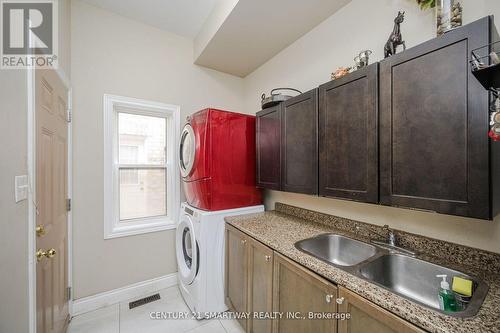 159 Wright Crescent, Niagara-On-The-Lake, ON - Indoor Photo Showing Laundry Room