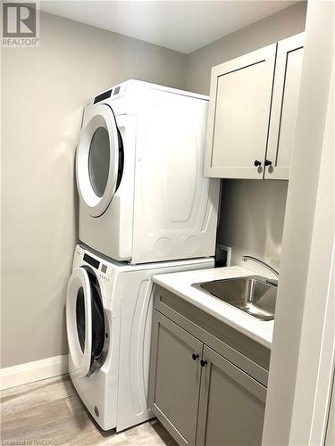 21 Eagle Court, Saugeen Shores, ON - Indoor Photo Showing Laundry Room