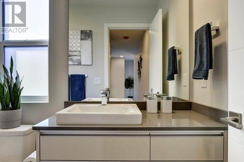 3754 Davidson Court, West Kelowna, BC - Indoor Photo Showing Bedroom