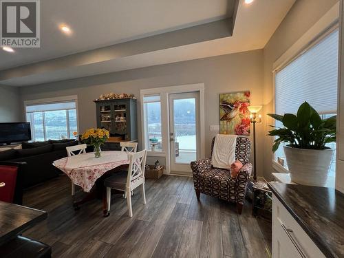 477 4Th Street, Vernon, BC - Indoor Photo Showing Dining Room