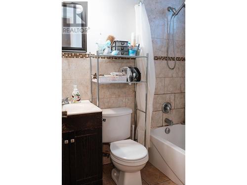 1180 Mcgowan Drive, Prince George, BC - Indoor Photo Showing Bathroom