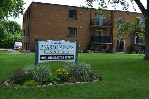 450 Carlton Street|Unit #22, St. Catharines, ON - Outdoor With Balcony