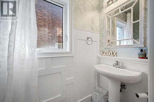 1350 Lormel Gate, Innisfil, ON - Indoor Photo Showing Bathroom