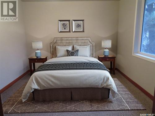 328 6Th Avenue Se, Swift Current, SK - Indoor Photo Showing Bedroom