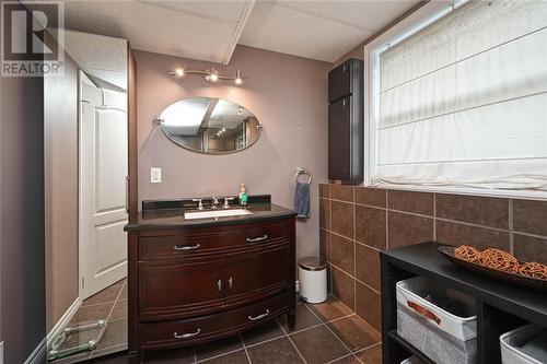 78 Bay Road, Lombardy, ON - Indoor Photo Showing Bathroom