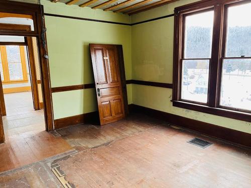 326 Church Avenue, Greenwood, BC - Indoor Photo Showing Other Room