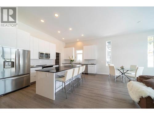 3758 Davidson Court, West Kelowna, BC - Indoor Photo Showing Kitchen With Upgraded Kitchen