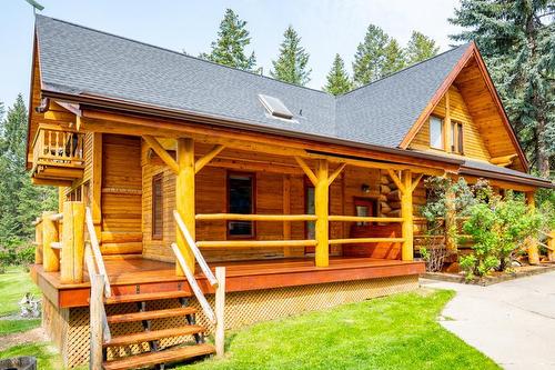 644 Lapp Rd, Golden, BC - Outdoor With Deck Patio Veranda