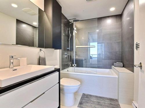 Ensuite bathroom - 803-1188 Rue St-Antoine O., Montréal (Ville-Marie), QC - Indoor Photo Showing Bathroom