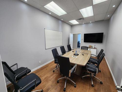 Conference room - 4920 Rue Louis-B.-Mayer, Laval (Chomedey), QC 