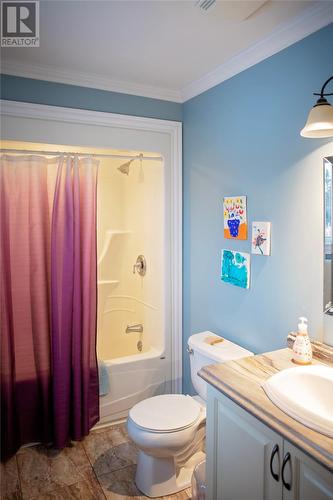 34 Hobbs Street, Gander, NL - Indoor Photo Showing Bathroom