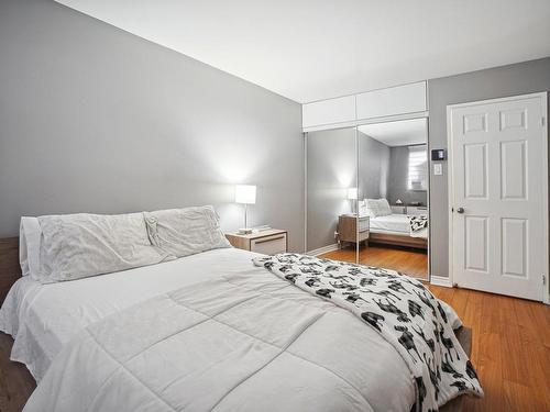Chambre Ã  coucher principale - 1-5023 Boul. Des Sources, Montréal (Pierrefonds-Roxboro), QC - Indoor Photo Showing Bedroom
