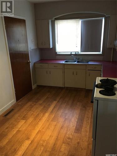 520 Main Street, Sturgis, SK - Indoor Photo Showing Kitchen With Double Sink