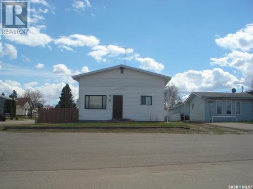 520 Main Street, Sturgis, SK - Outdoor