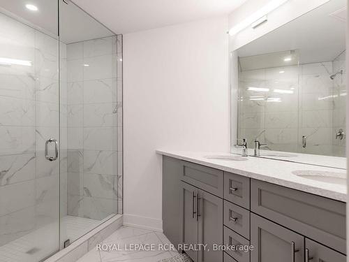 309-17 Centre St, Orangeville, ON - Indoor Photo Showing Bathroom
