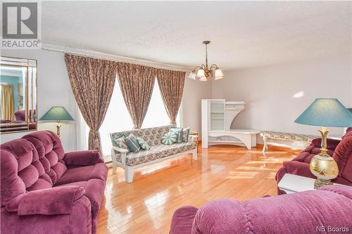 4008 Foster Street, Tracadie, NB - Indoor Photo Showing Living Room