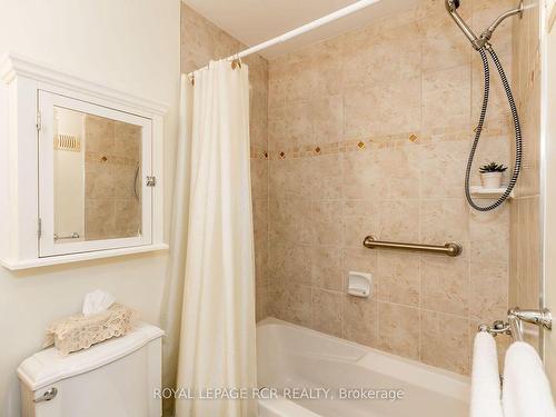 837568 4Th Line E, Mulmur, ON - Indoor Photo Showing Bathroom