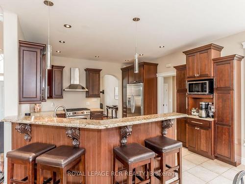 837568 4Th Line E, Mulmur, ON - Indoor Photo Showing Kitchen With Upgraded Kitchen