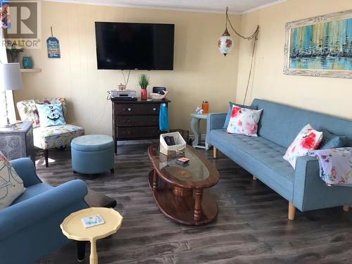 281 Main Road, Admirals Beach, NL - Indoor Photo Showing Living Room