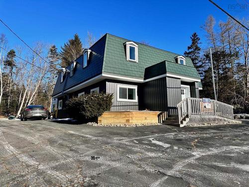 10409 St Margarets Bay Road, Hubbards, NS 