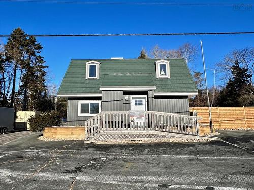 10409 St Margarets Bay Road, Hubbards, NS 