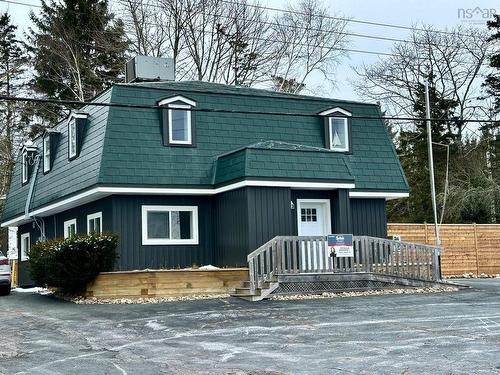 10409 St Margarets Bay Road, Hubbards, NS 