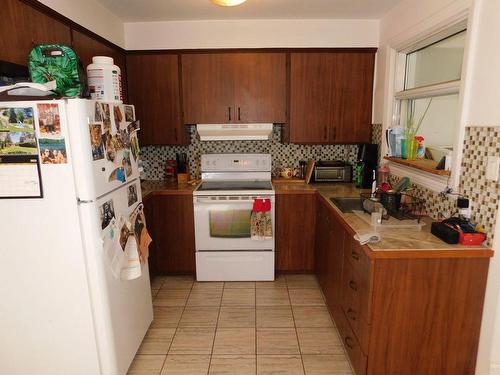 Cuisine - 650  - 654 Av. Ogilvy, Montréal (Villeray/Saint-Michel/Parc-Extension), QC - Indoor Photo Showing Kitchen