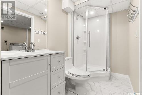 2520 Pasqua Street, Regina, SK - Indoor Photo Showing Bathroom