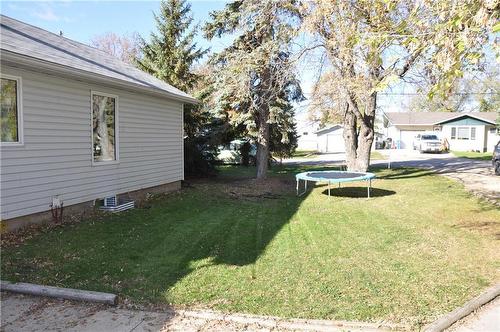 12 1 St Street S, Niverville, MB - Outdoor With Exterior