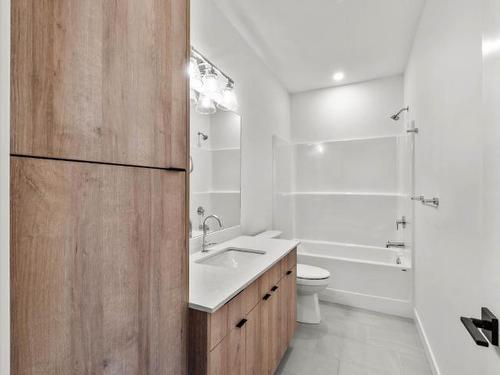4787 Birch Lane, Barriere, BC - Indoor Photo Showing Bathroom