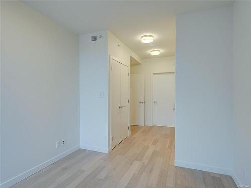 405-550 Michigan St, Victoria, BC - Indoor Photo Showing Other Room