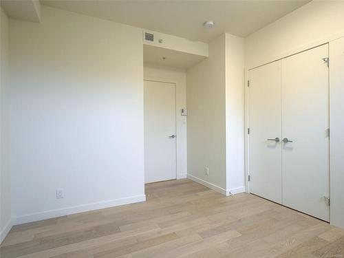 405-550 Michigan St, Victoria, BC - Indoor Photo Showing Other Room