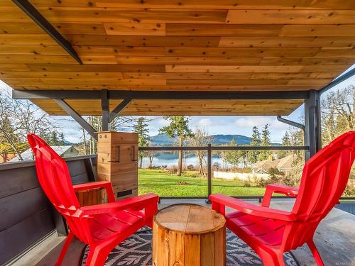 1743 Maple Bay Rd, Duncan, BC - Outdoor With Deck Patio Veranda With Exterior