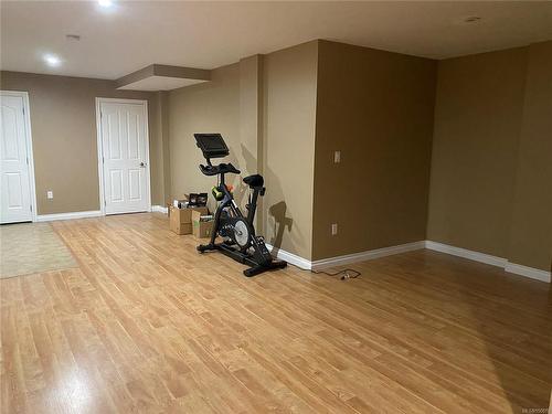 6185 Hunt St, Port Hardy, BC - Indoor Photo Showing Gym Room
