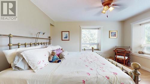 205 Greasewood Avenue, Oliver, BC - Indoor Photo Showing Bedroom