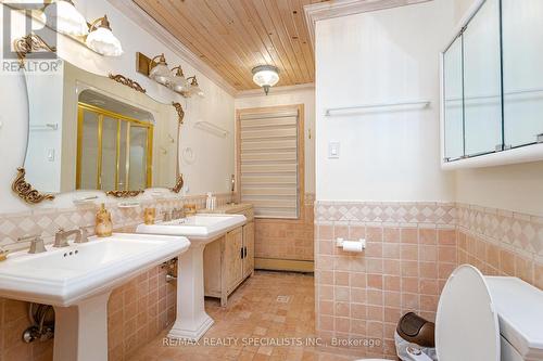 1510 Concession Rd 5, Adjala-Tosorontio, ON - Indoor Photo Showing Bathroom