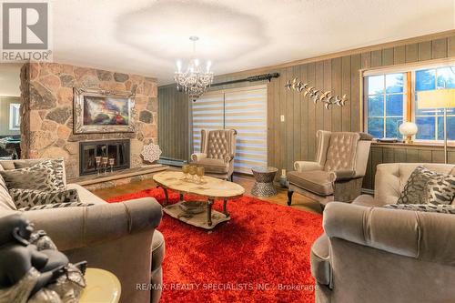 1510 Concession Rd 5, Adjala-Tosorontio, ON - Indoor Photo Showing Living Room With Fireplace