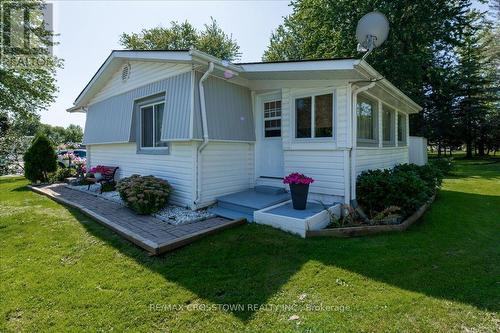 23 Recreation Dr, Innisfil, ON - Outdoor