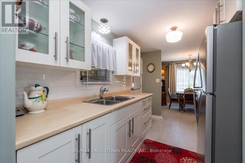 23 Recreation Dr, Innisfil, ON - Indoor Photo Showing Kitchen With Double Sink