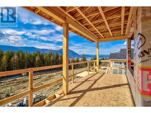 1661 9 Street Se, Salmon Arm, BC - Outdoor With Deck Patio Veranda With View