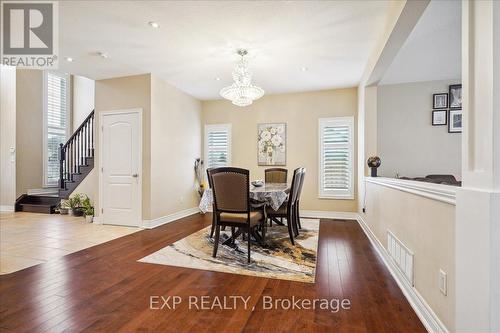 125 Lampman Drive, Grimsby, ON - Indoor Photo Showing Dining Room