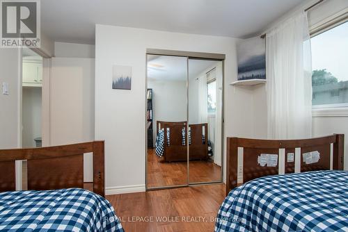 421 Franklin St N, Kitchener, ON - Indoor Photo Showing Bedroom
