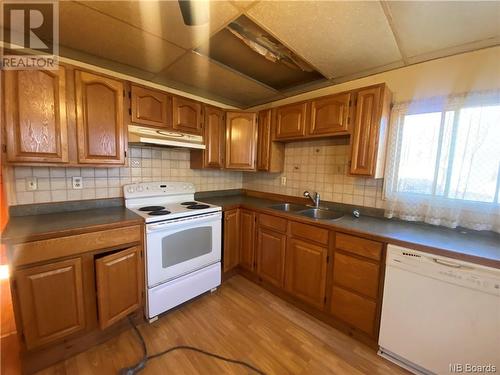266 Kingsville Road, Saint John, NB - Indoor Photo Showing Kitchen With Double Sink