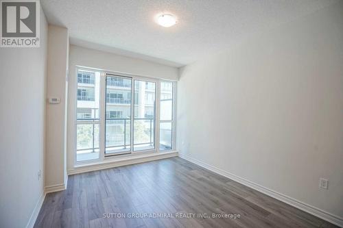 Th4 - 39 Annie Craig Drive, Toronto, ON - Indoor Photo Showing Other Room