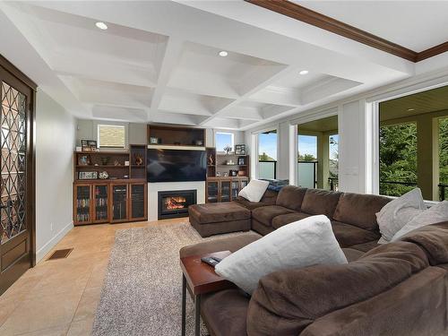 2181 Players Dr, Langford, BC - Indoor Photo Showing Living Room With Fireplace