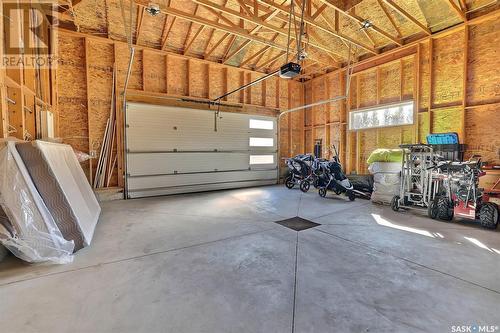 2 Yale Place, White City, SK - Indoor Photo Showing Garage