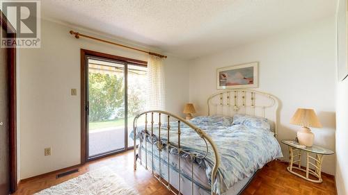 450 Matheson Road, Okanagan Falls, BC - Indoor Photo Showing Bedroom