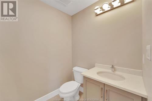 140 Main Street East Unit# 304, Kingsville, ON - Indoor Photo Showing Bathroom