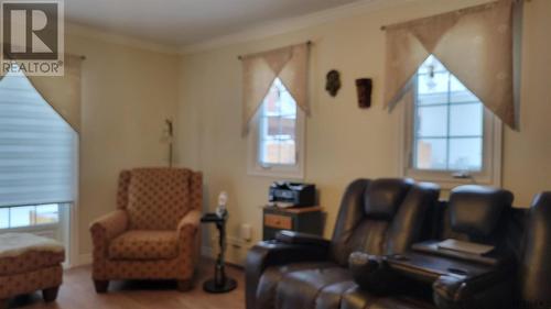 112 May St, Temiskaming Shores, ON - Indoor Photo Showing Living Room